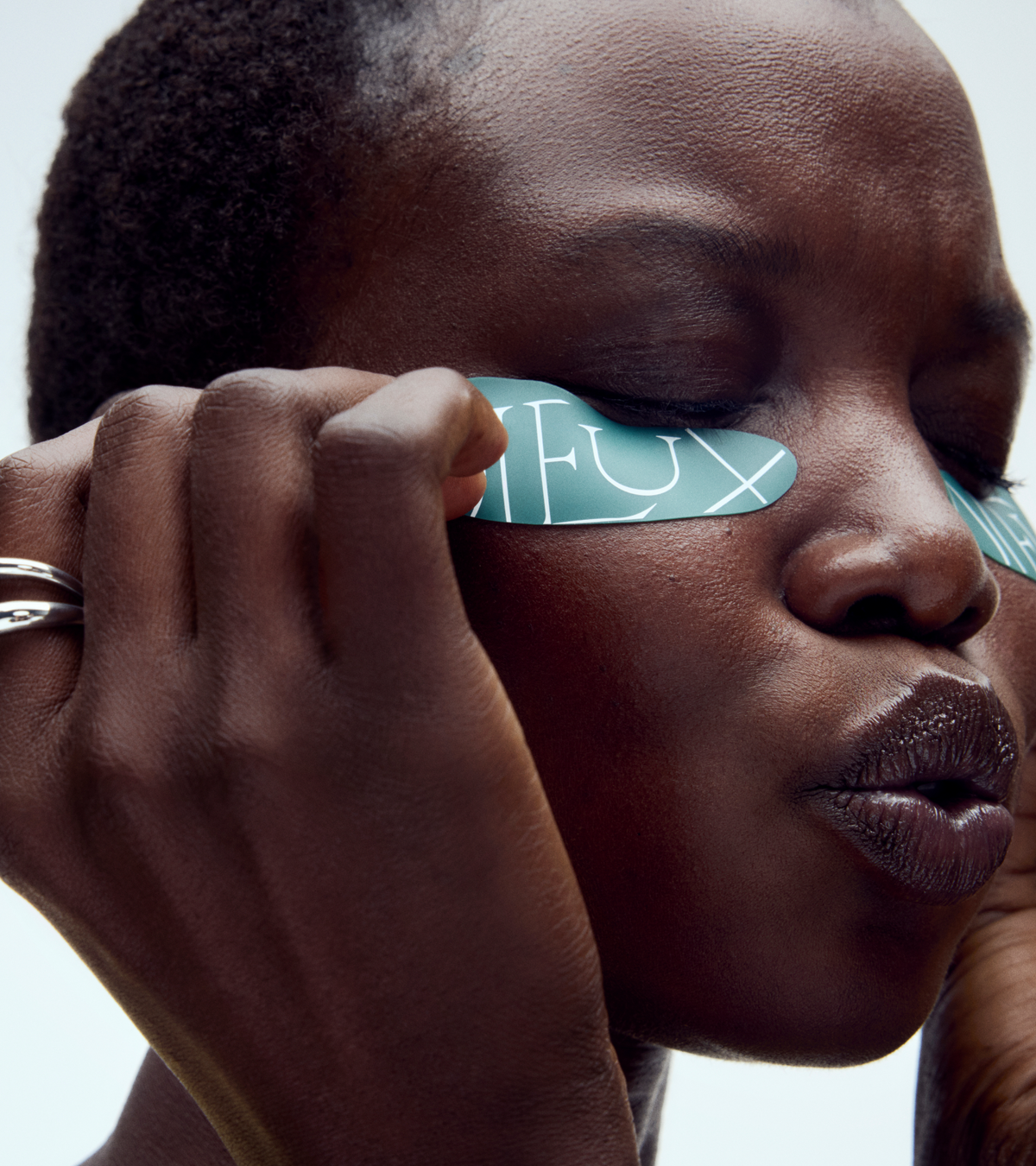 dieux Dieux-the-eye-revival-duo-reusable-peptide-eye-serum-patch.